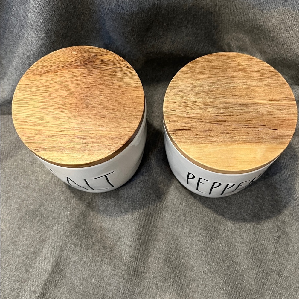 Rae Dunn SALT & PEPPER Set-NWOT - Picture 2 of 5